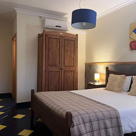 Casa Da Fonte Sagrada Hotel ลอริกา ภายนอก รูปภาพ