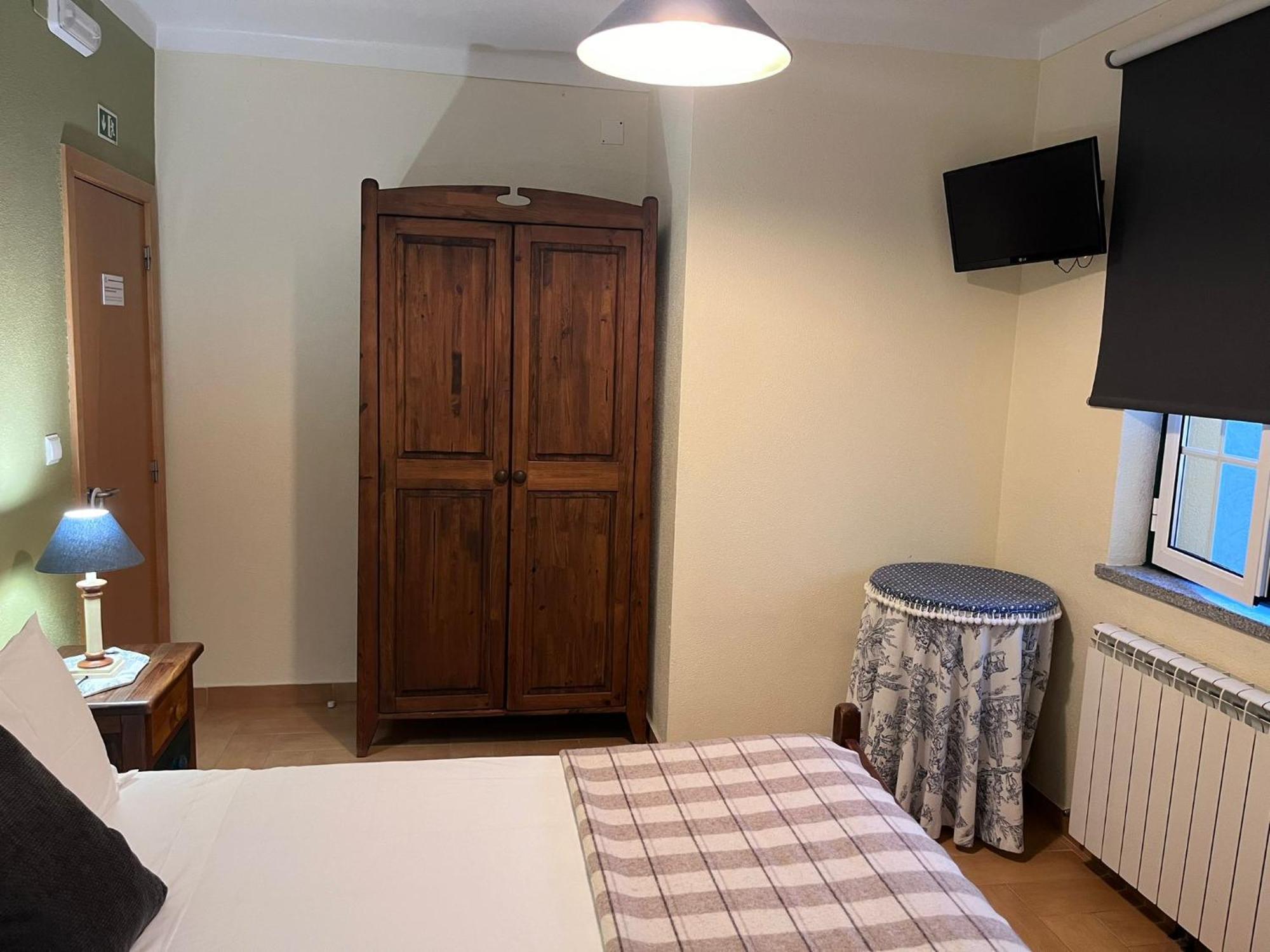 Casa Da Fonte Sagrada Hotel ลอริกา ห้อง รูปภาพ