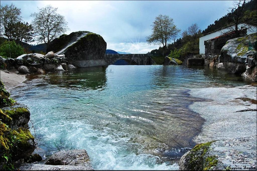 Casa Da Fonte Sagrada Hotel ลอริกา ภายนอก รูปภาพ
