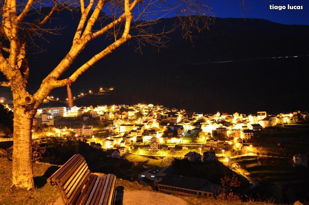 Casa Da Fonte Sagrada Hotel ลอริกา ภายนอก รูปภาพ