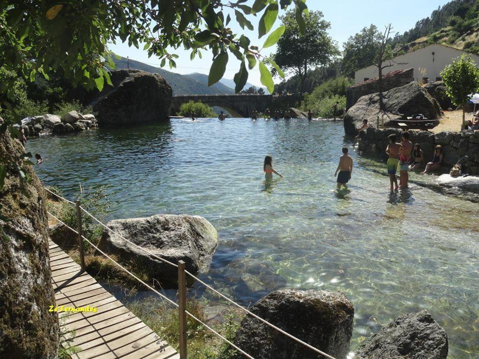 Casa Da Fonte Sagrada Hotel ลอริกา ภายนอก รูปภาพ